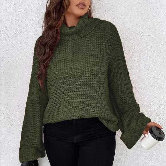 Luxe turtleneck knot sweater top - Picture 3 of 16